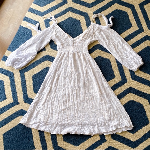 🐚 MISA LOS ANGELES BOHO WHITE FLORAL EMBROIDERY COLD SHOULDER LONG SLEEV… - Picture 5 of 16